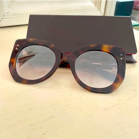 Fendi Accessories - Fendi Brown Sunglasses
